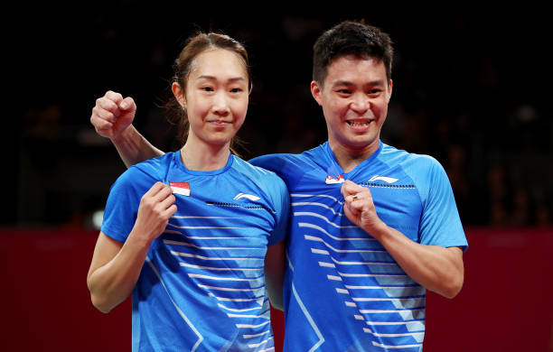 羽毛球术语解析:S和R在比赛中的具体含义