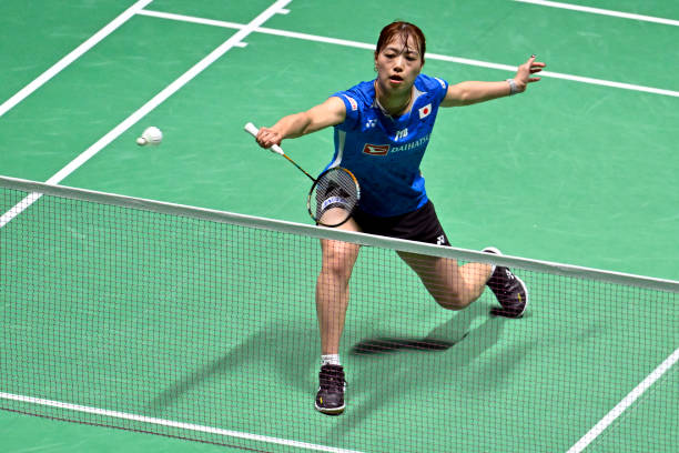 羽毛球双打配合教学视频 - 免费高清讲解战术与跑位