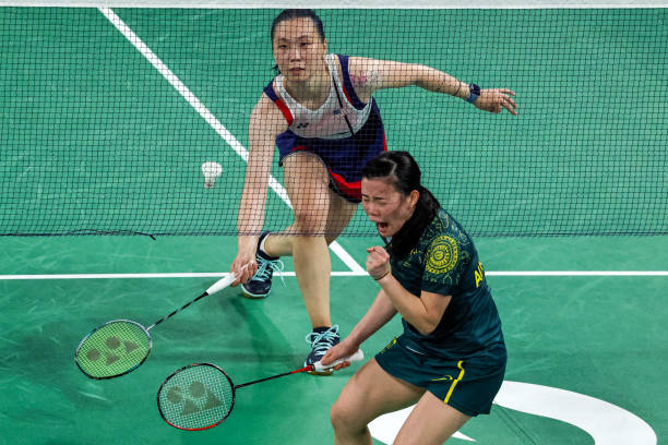 为什么职业选手的球拍声音更清脆？磅数对音效的影响