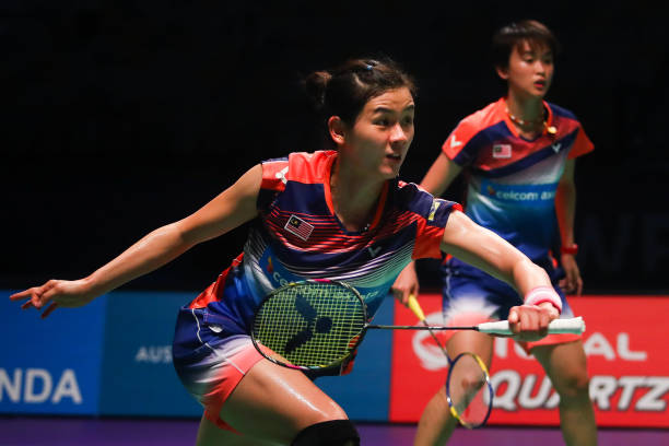 发球违例、触网违例?羽毛球违例类型与应对措施