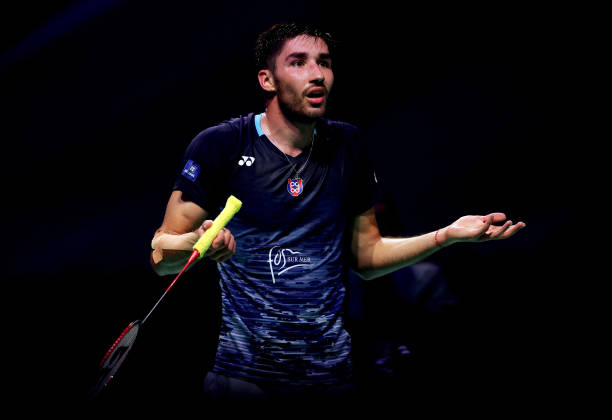 羽毛球比赛规则解析：几局几胜才算赢？