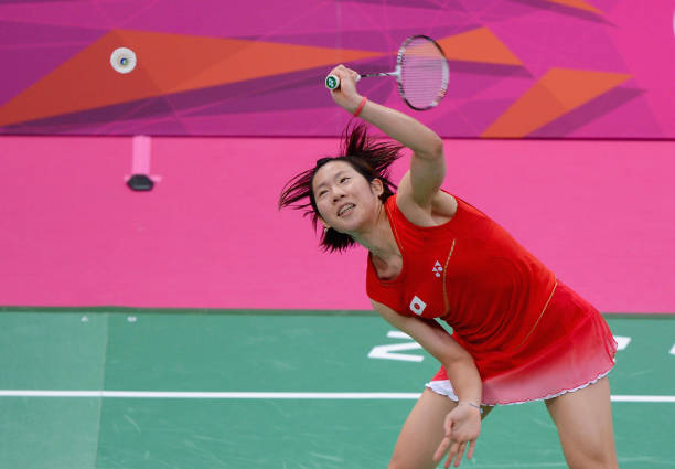 如何选择适合孩子的羽毛球考级课程？教练与机构推荐