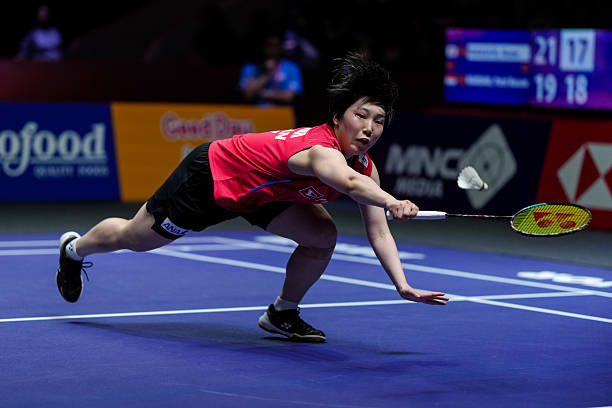 100元以下羽毛球拍怎么挑？材质、重量、平衡点全解析