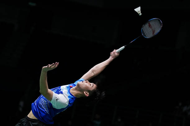 羽毛球单打违例行为图解，别再踩坑了！