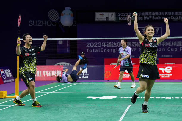 新手必藏！羽毛球拍线排行榜及适用场景分析