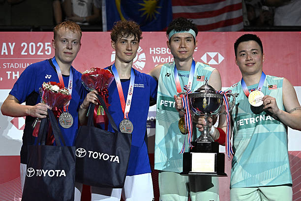 如果林丹和李宗伟组双打，能赢世界冠军吗？