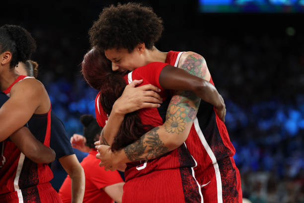 欧文过人技巧图解：三大无解动作全解析