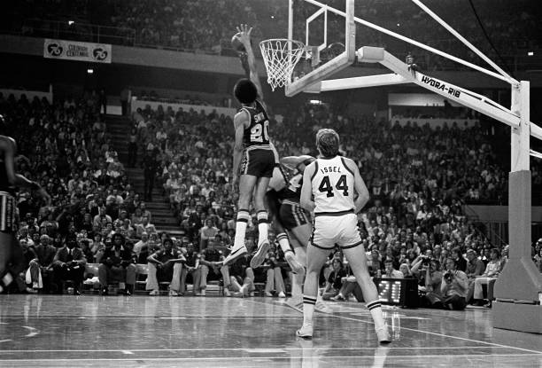 虎牙体育NBA数据盘点：本赛季MVP热门候选人分析