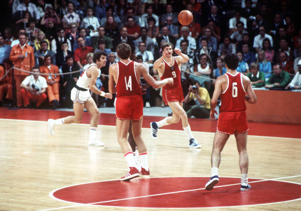 从零开始画篮球：适合一年级学生的步骤教学