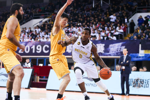 细节决定胜负：一次不该发生的罚球篮板违例全分析