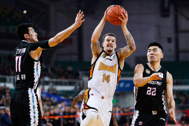 陈登星震撼全场！扣篮大赛冠军绝技全记录