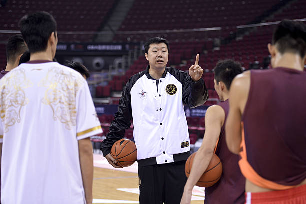 避免邻里纠纷：小区篮球场应离住房多远？