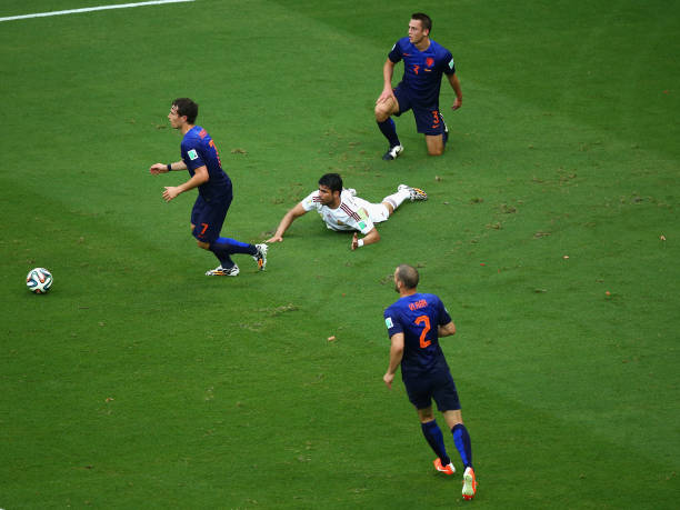 足坛射门速度之王：谁创造了最快纪录？