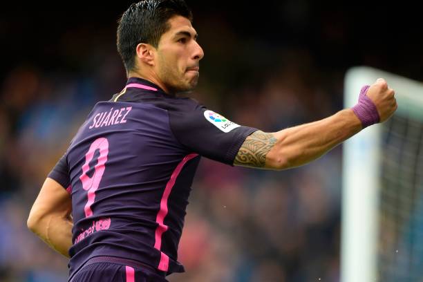 莱万身高85米，为何能在禁区如鱼得水？