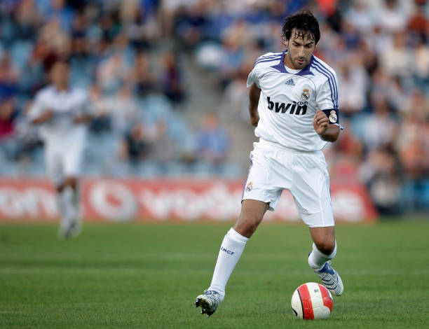 欧冠奖金分配揭秘：单月收入究竟有多高？