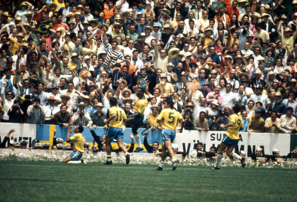 2021年西甲双雄对决：皇马与巴萨的攻防战术对比