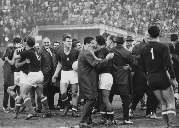 风格：实用指南，信息全面