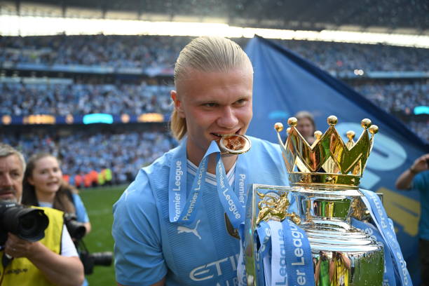 姆巴佩的世界杯传奇：2018年夺冠与2022年银靴奖