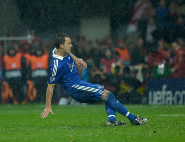 从材质到图案：解析德甲官方用球的设计哲学