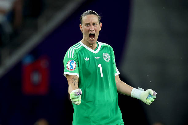 风格：承前启后，有对比