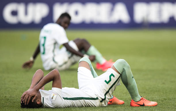 巴蒂斯图塔的脚伤与佛罗伦萨：忠诚背后的代价