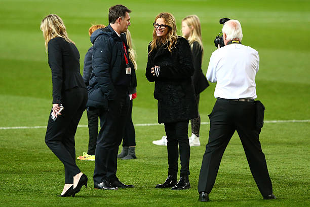 足球射门技术动作的正式名称是什么？