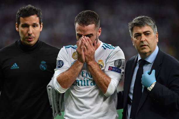 决定比赛的关键一分:论定位球战术在现代足球中的重要性