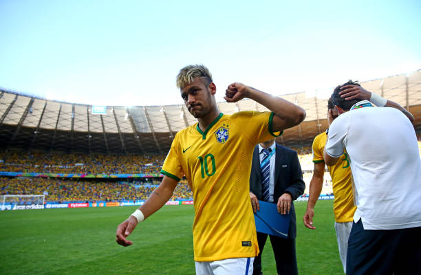 足球场建设必知：标准场地的长宽及划线规范