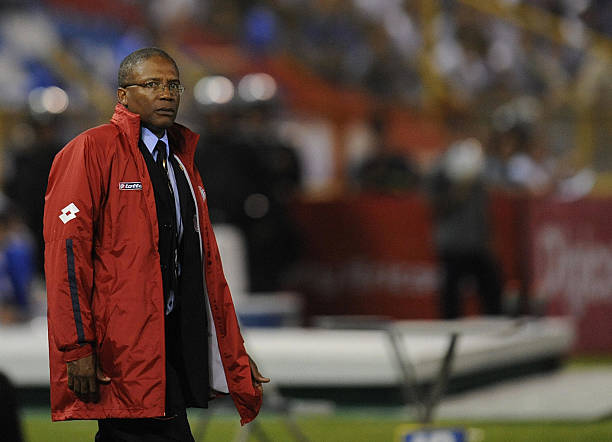 今晚足球焦点战：比赛时间与直播指南