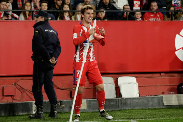 利物浦传奇：那些闪耀安菲尔德的足球巨星