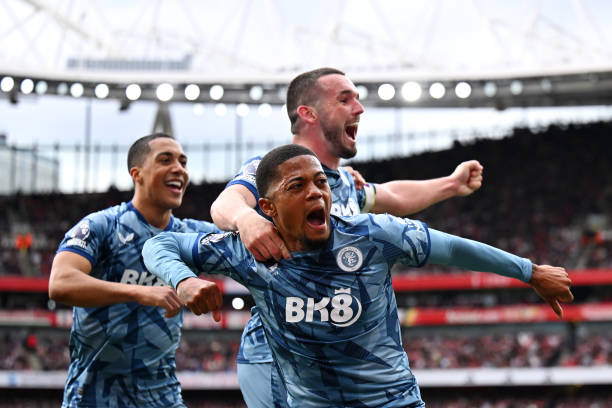 巅峰足球冠军破解版无限金币钻石版下载攻略