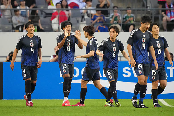 江城足球网独家分析：曼联对阵米兰战术前瞻