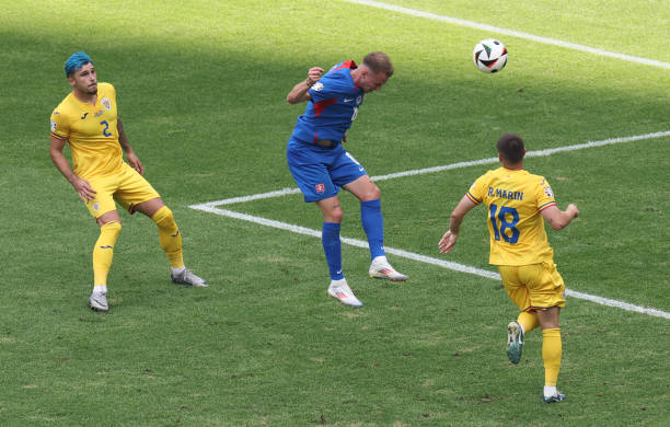 足球比分竞猜新玩法：大赢家手机足球比分特色功能揭秘