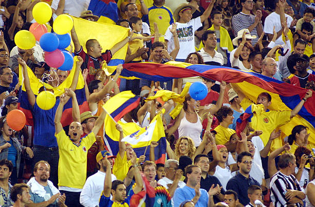 如何节省足球场建设成本？预算控制与优化方案