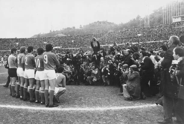 德甲联赛百度百科最新动态：冬窗转会、伤病情况及赛季展望