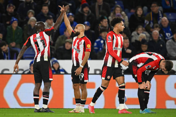 欧冠抽签：巴黎圣日耳曼与曼城同组，梅西再战瓜迪奥拉