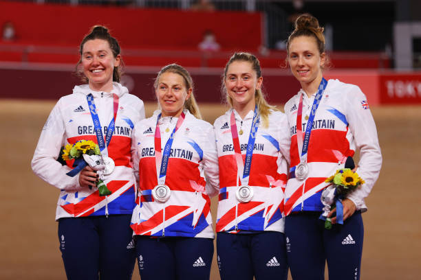 男篮奥运直播：美国梦之队再战世界强队，谁能阻挡他们？