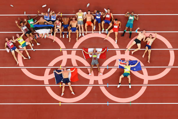 冠军风采：2024巴黎奥运混双颁奖典礼精彩回放