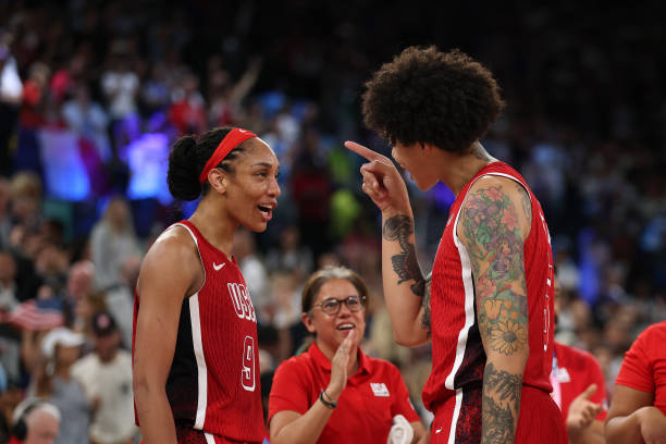 从申办到举办：亚特兰大奥运会的遗产与反思