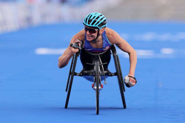 吴艳妮身高引猜测，专家解读短跑运动员的理想身高范围