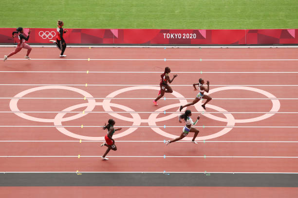 Mahuchikh破室内跳高世界纪录精彩瞬间回顾