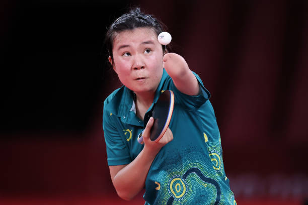 乒乓球进阶技巧：拧拉慢动作分解与实战应用