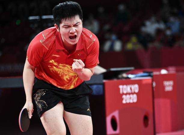 快攻型球拍配置指南：哪些胶皮+海绵组合能提升进攻威力？