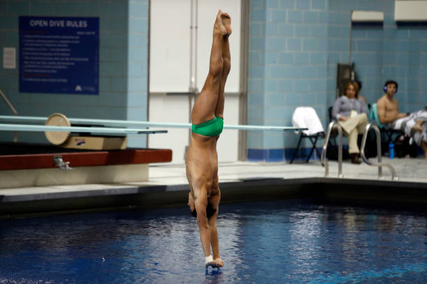 从零开始：掌握自由泳的正确打腿与呼吸节奏