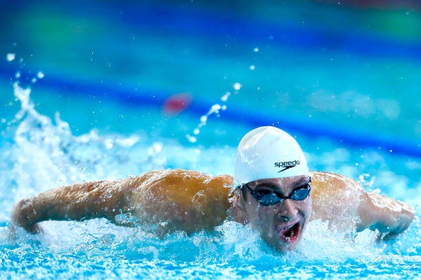 女生游泳防感染：从泳衣选择到清洁护理