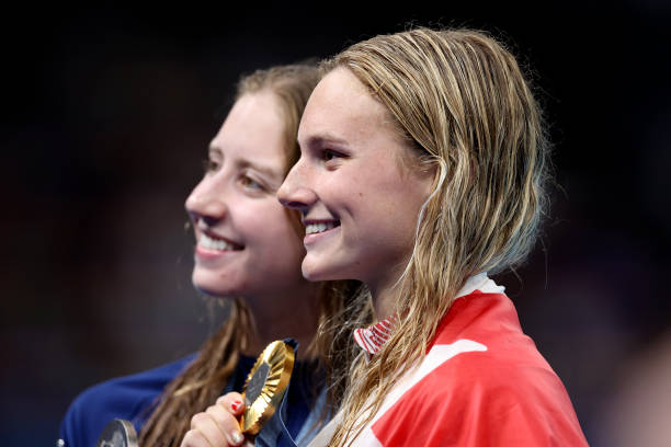 蛙泳换气常见问题解答：如何避免抬头过高或过低