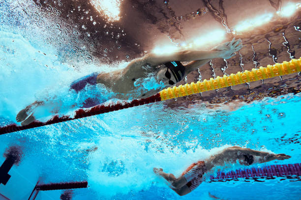 如何调整自由泳脚打水频率以提高游泳效率