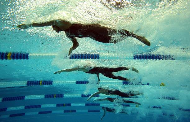 泳池中的中国力量：历届奥运会游泳冠军名录