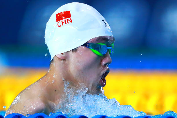 游泳后耳朵进水？3个简单方法快速解决！