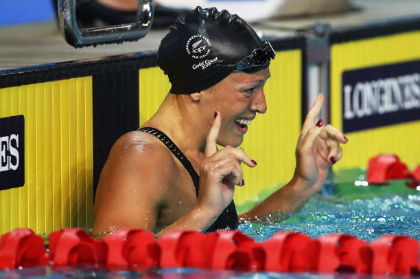 游泳后腰疼怎么办？女性恢复时间及缓解方法